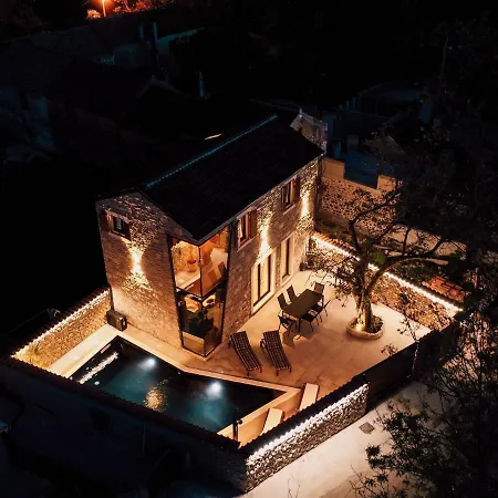 Holiday home Giulia With Swimming Pool In Privlaka Near Zadar *